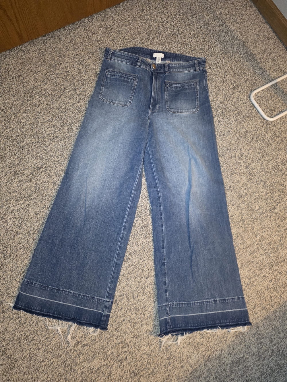 H&M Wide-Leg, High-rise Distressed Denim Jeans Size 14